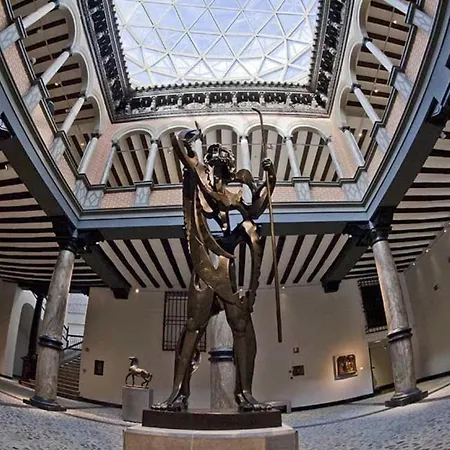 Amplio Y Cómodo A 15 Minutos Del Centro Con Piscina Y Pistas De Tenis Casa de Férias