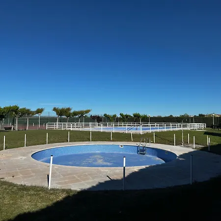 펜션 Amplio Y Comodo A 15 Minutos Del Centro Con Piscina Y Pistas De Tenis