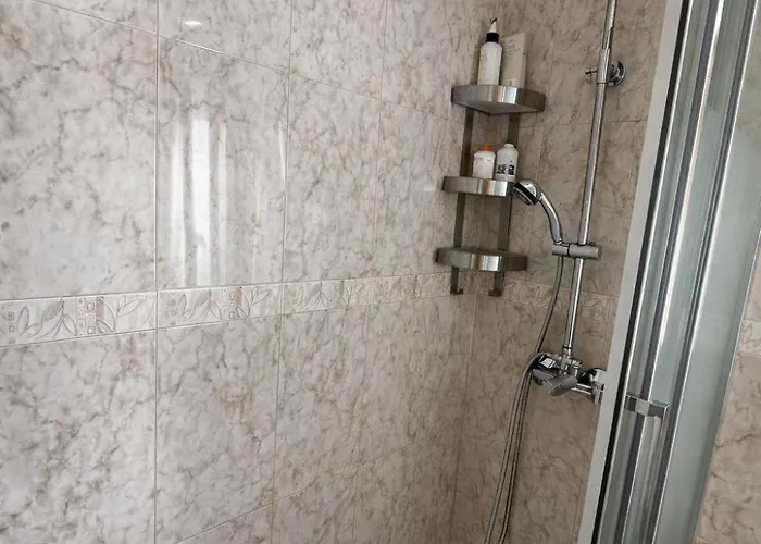 Amplio Y Cómodo A 15 Minutos Del Centro Con Piscina Y Pistas De Tenis * Saragoça