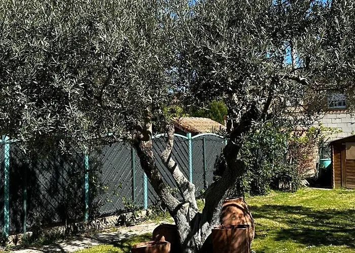 Amplio Y Cómodo A 15 Minutos Del Centro Con Piscina Y Pistas De Tenis Casa de Férias