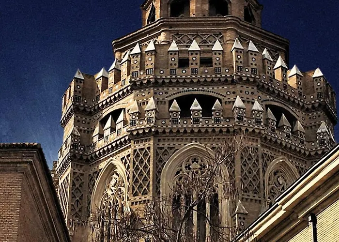 Amplio Y Cómodo A 15 Minutos Del Centro Con Piscina Y Pistas De Tenis Casa de Férias *